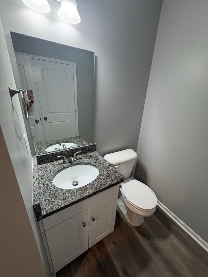 8046 Sw 4th St - Photo 4 of 12