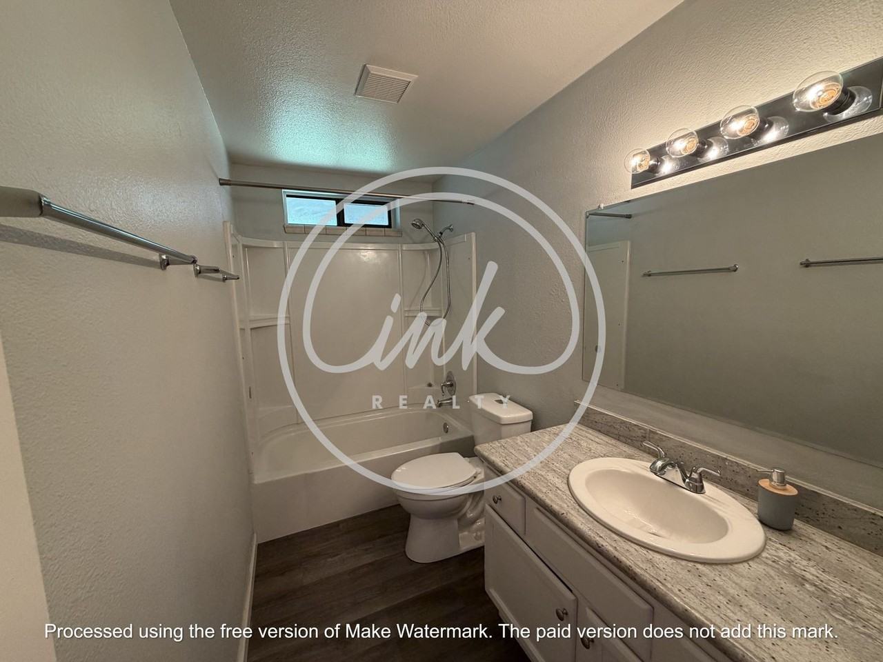 1356 Leonard Rd - Photo 7 of 21