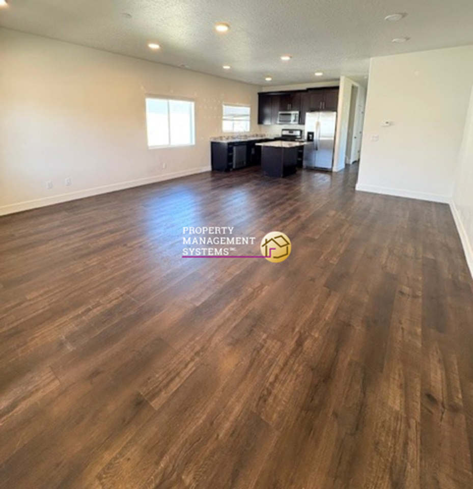 1909 E Magnolia Cir - Photo 3 of 26