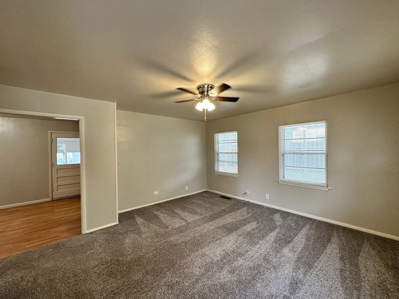 6239 N East Park View St - Photo 3 of 19
