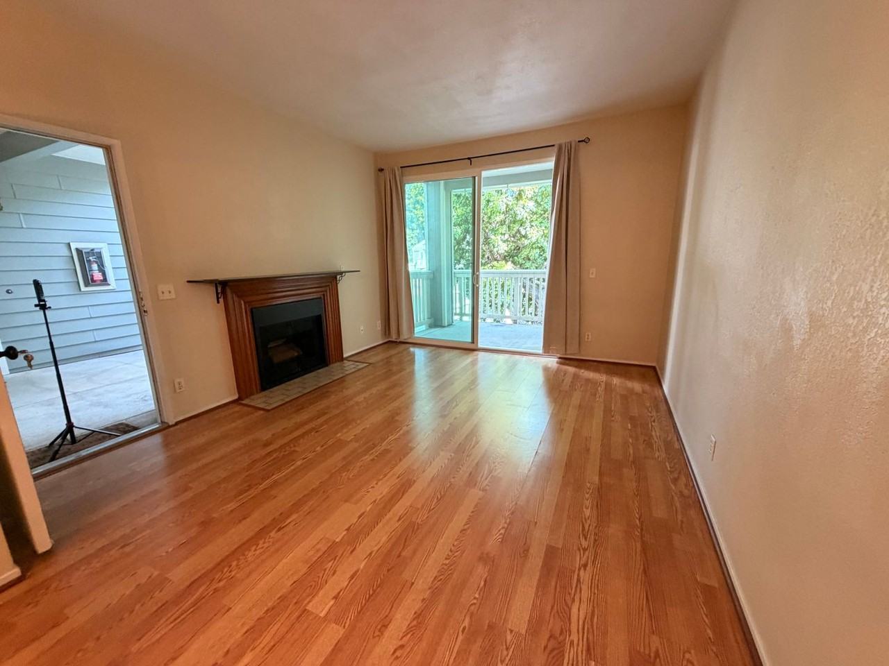 3395 Pinewood Ter #202 - Photo 5 of 16