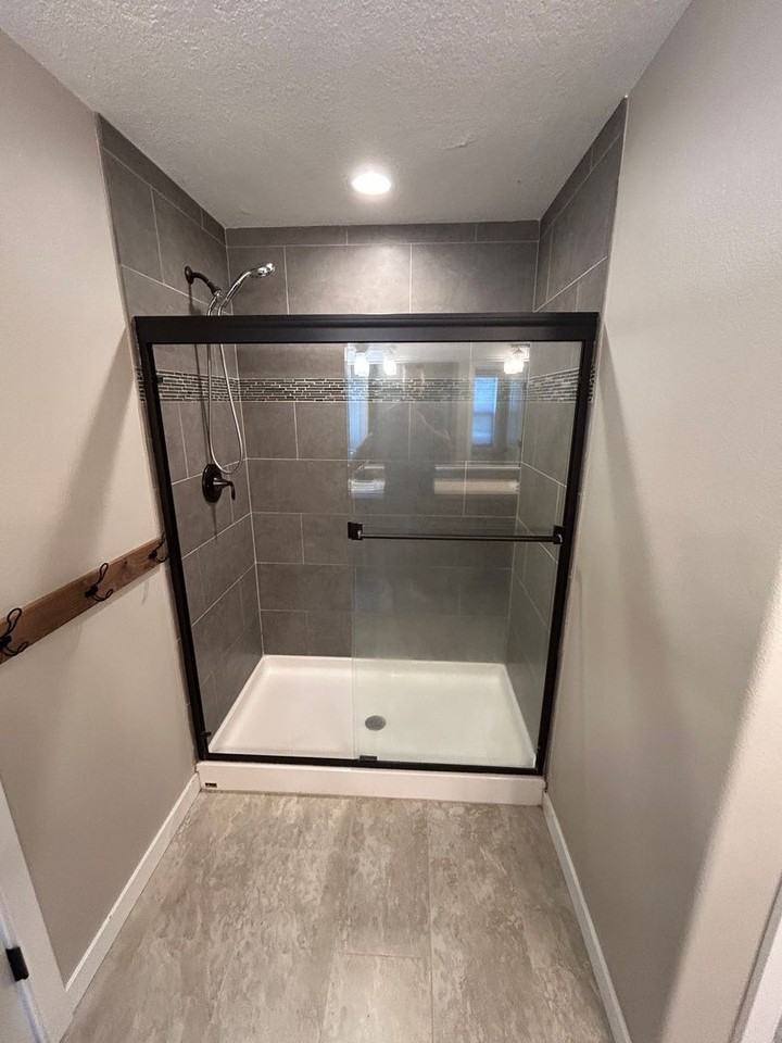 407 E Dreas Way - Photo 5 of 25