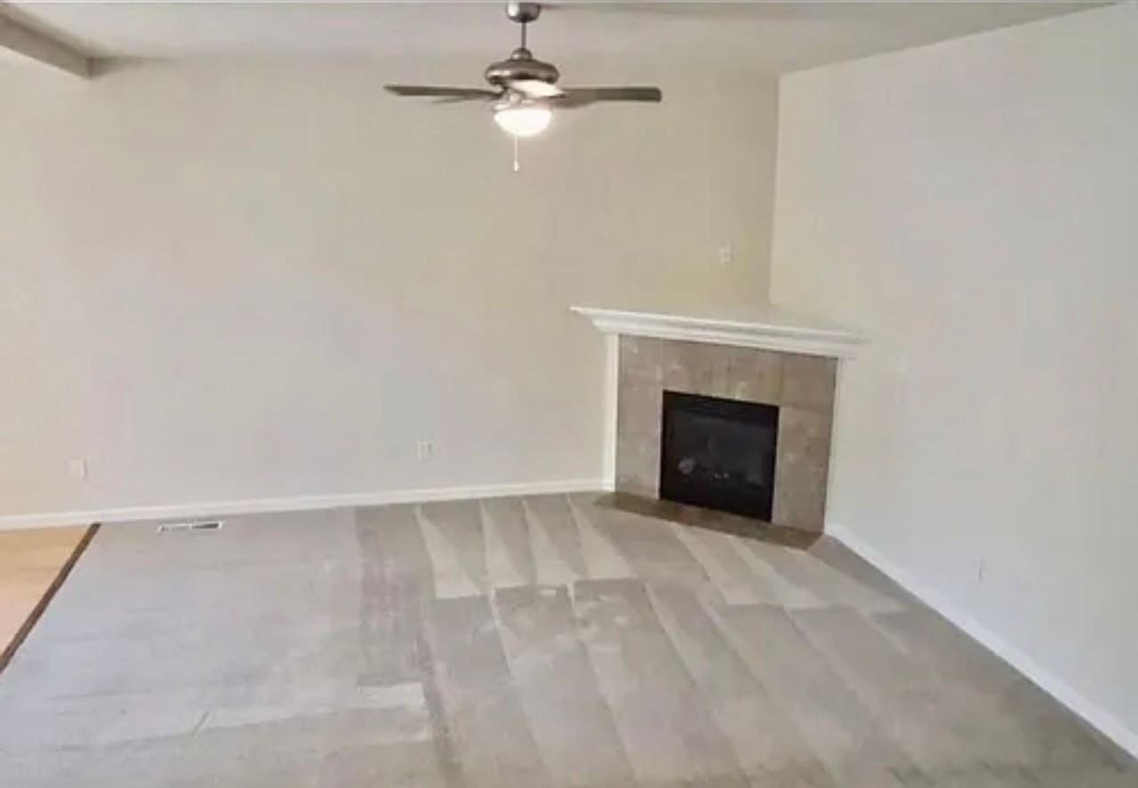 3953 Gusty Ct Ne - Photo 2 of 13