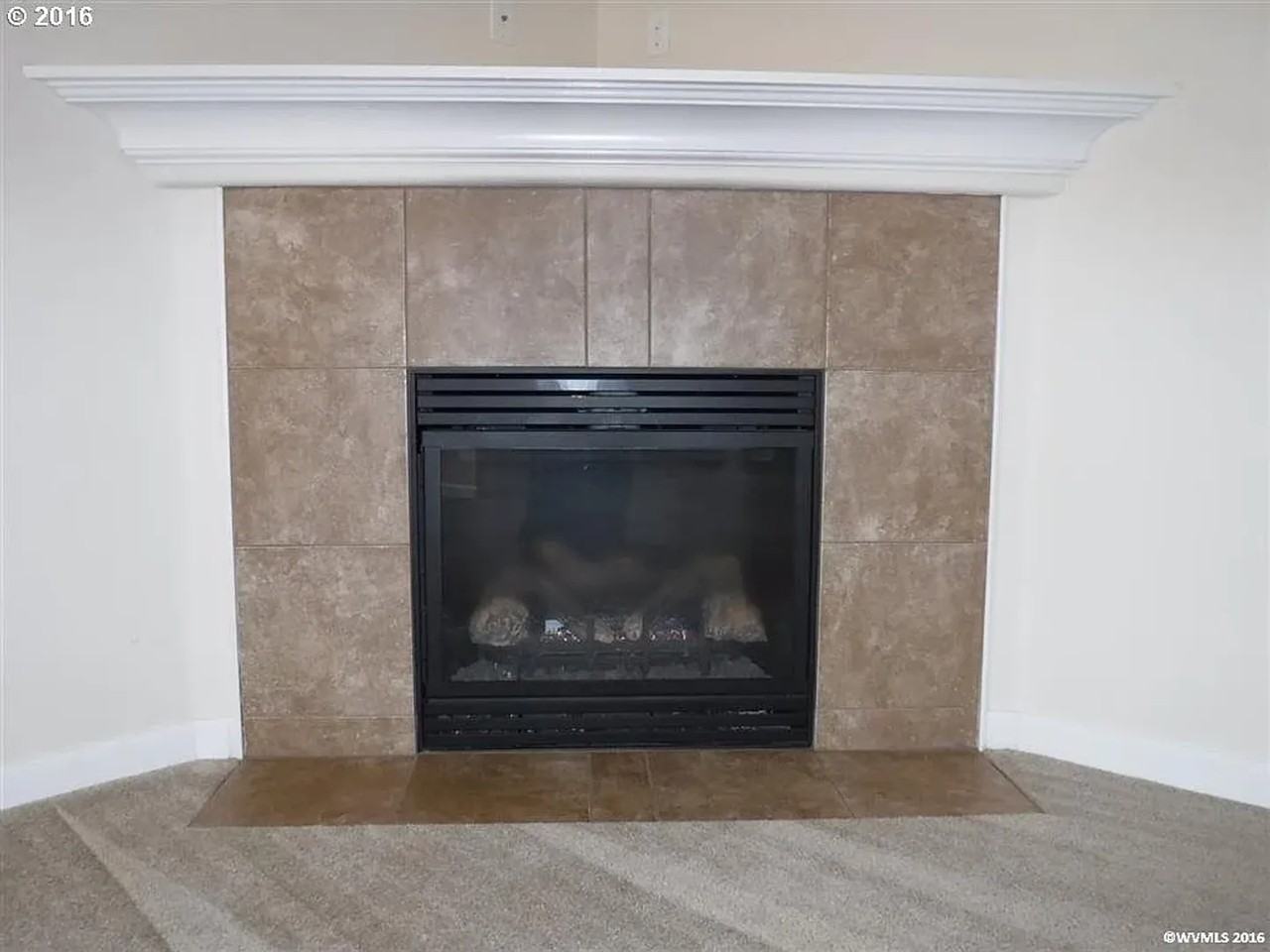 3953 Gusty Ct Ne - Photo 3 of 13