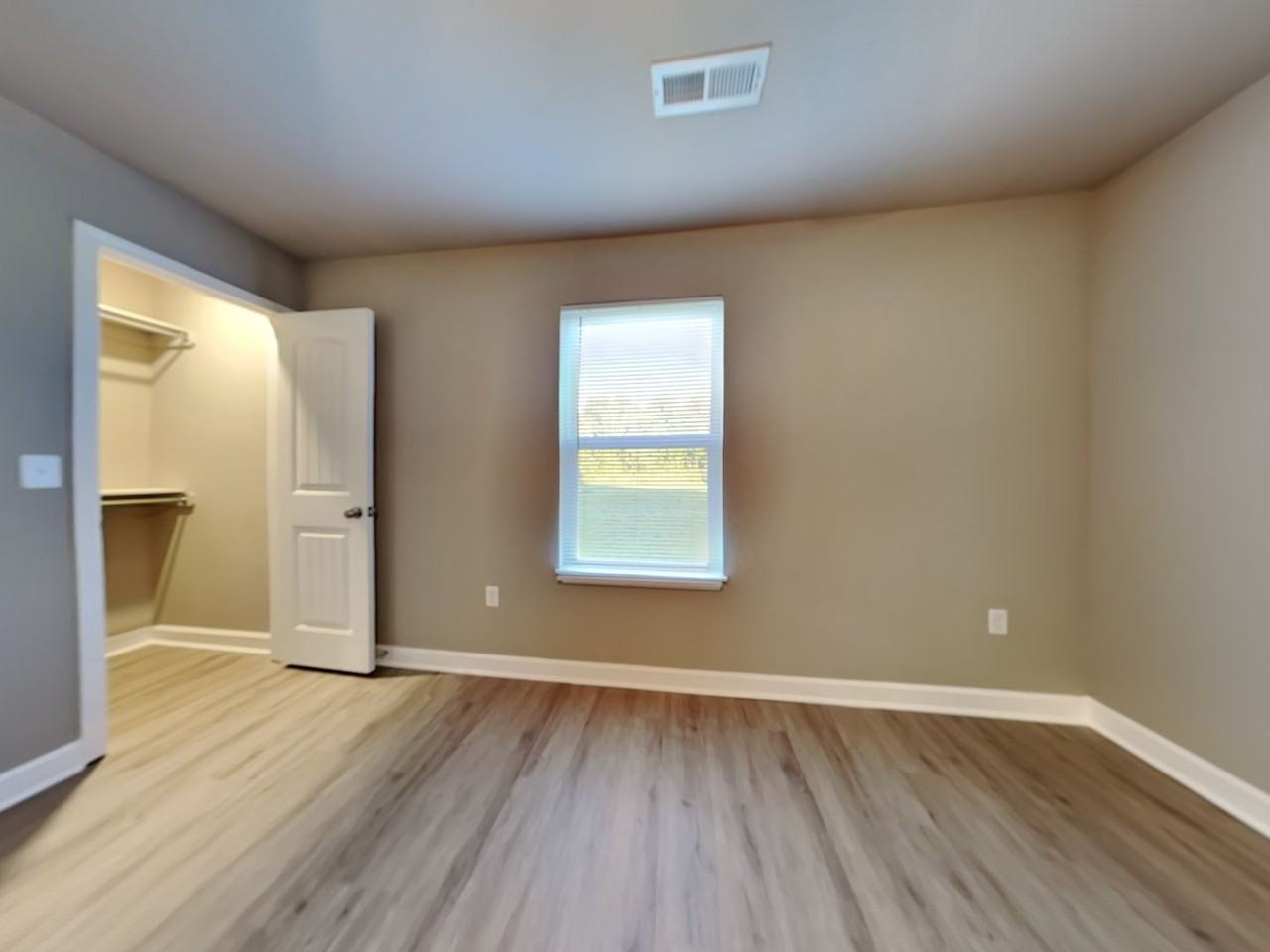 8107 Sw 3rd St - Photo 7 of 17