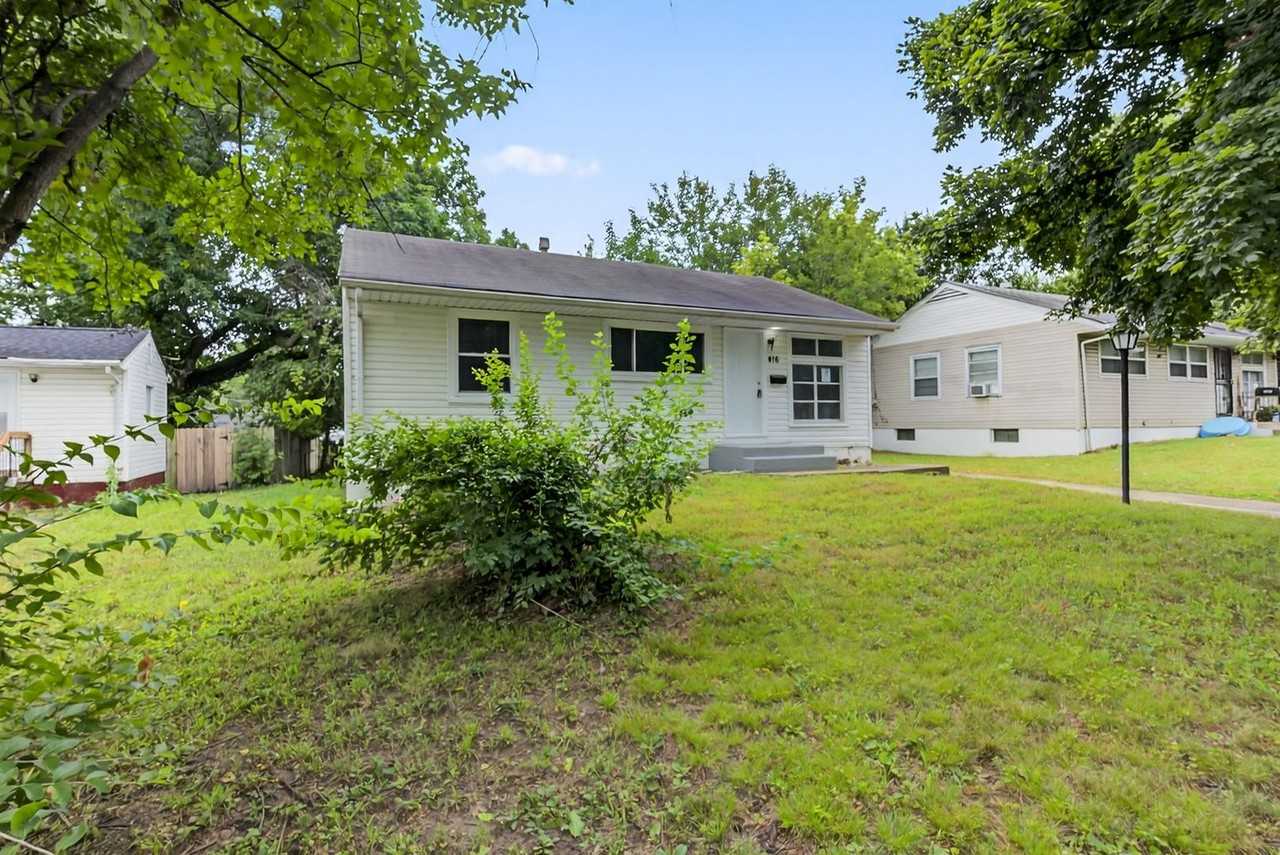 416 Crawford Rd - Photo 3 of 21