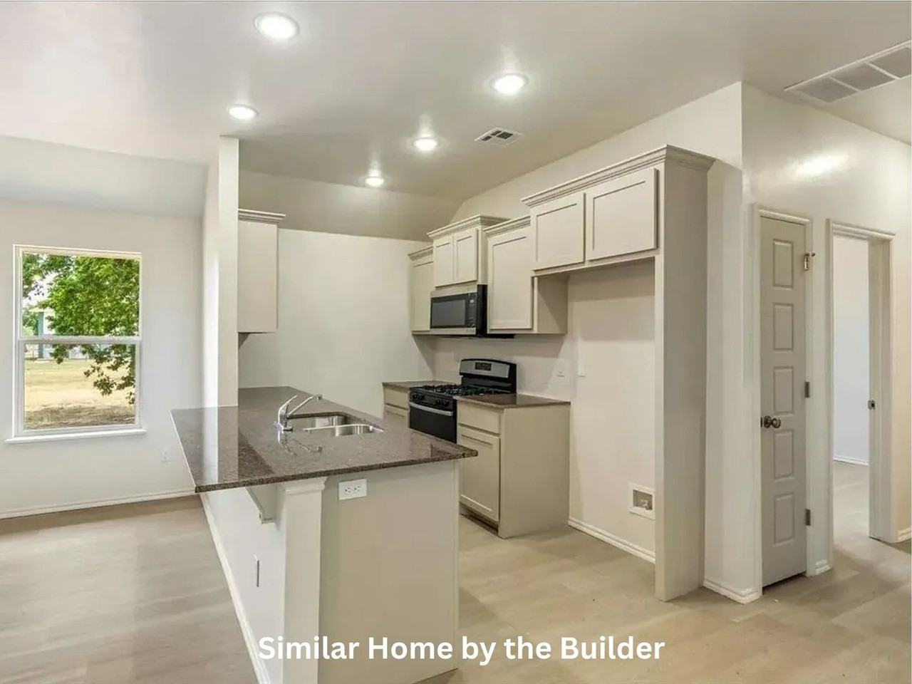 1416 Sw Wisconsin Ave #1 - Photo 4 of 16