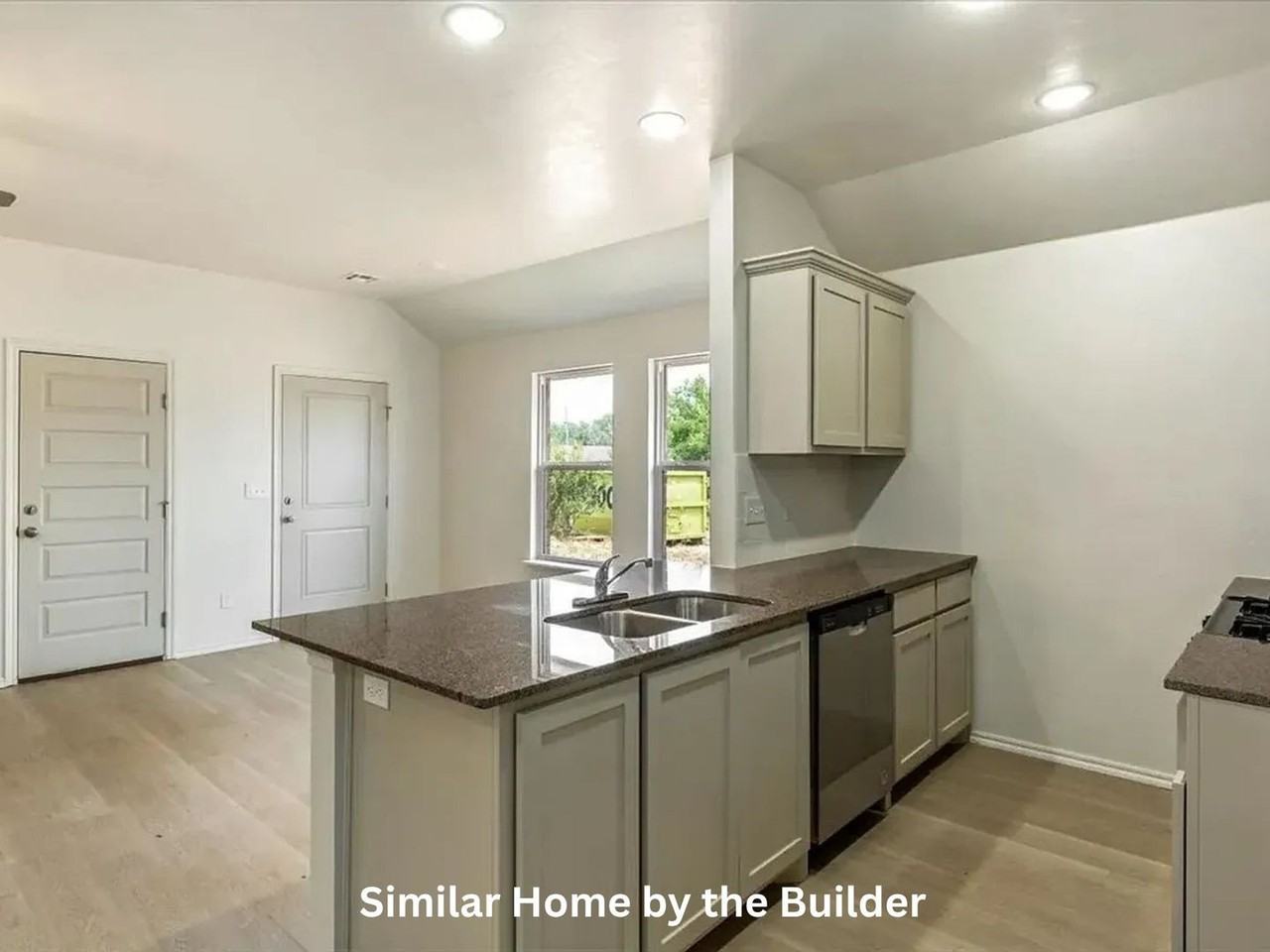1416 Sw Wisconsin Ave #1 - Photo 6 of 16