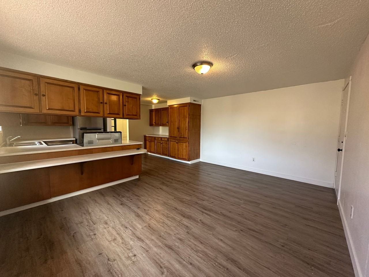 475 Nw Walnut Blvd - Photo 3 of 15