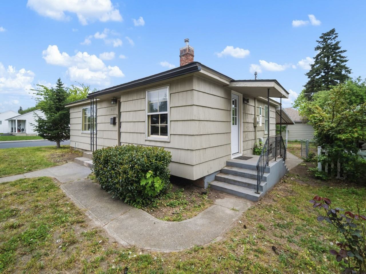2403 W Everett Ave - Photo 6 of 42