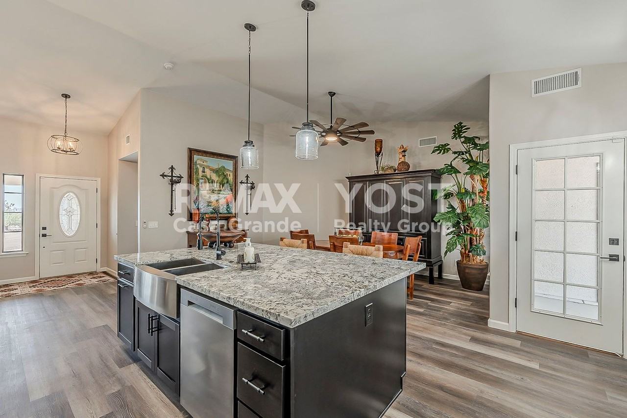 10294 W Martin Rd - Photo 5 of 17