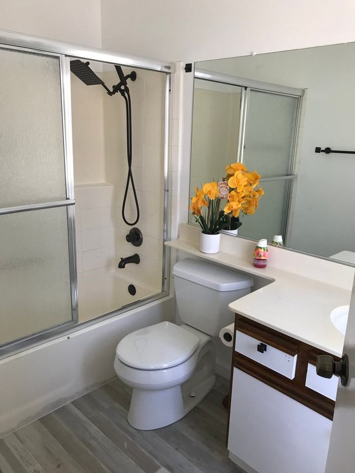 11377 Osborne Pl - Photo 6 of 18