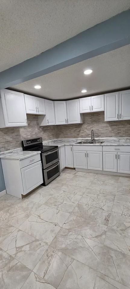 8109 Cler Ave - Photo 2 of 9