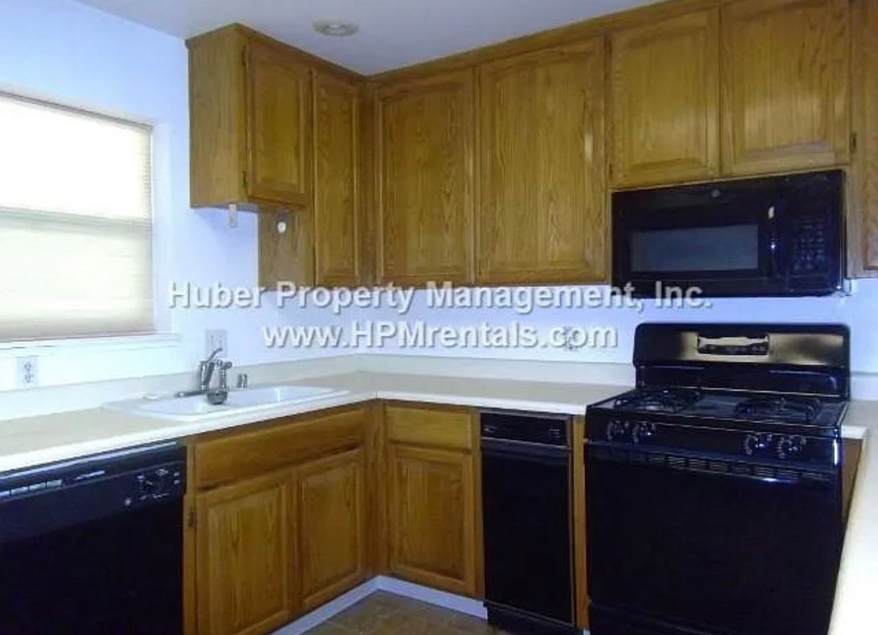6060 Happy Pines Dr - Photo 6 of 13
