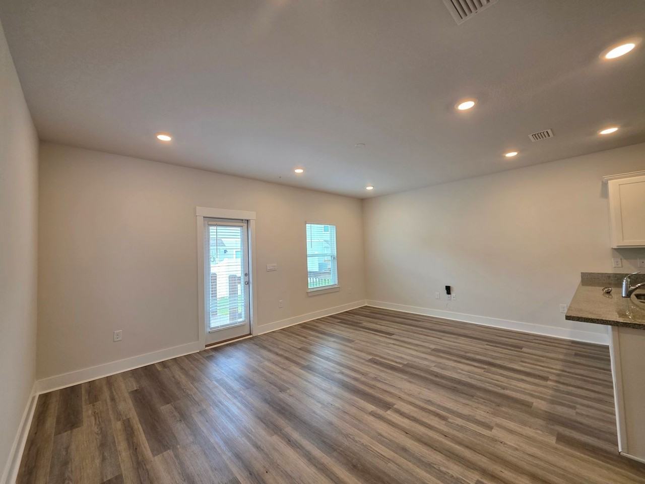 9499 Nature Creek Cir - Photo 3 of 38