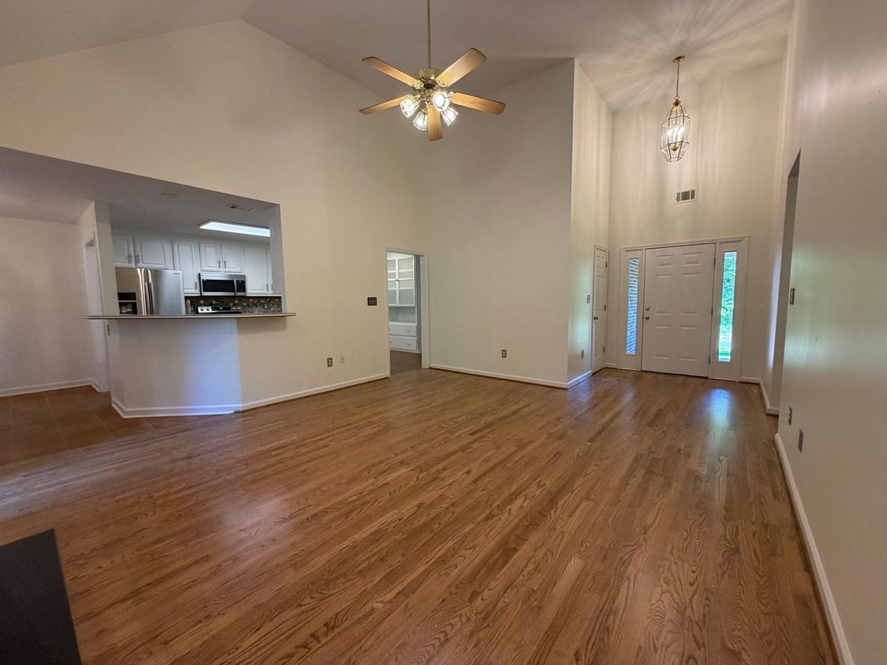 1141 Richwood Trl - Photo 3 of 23