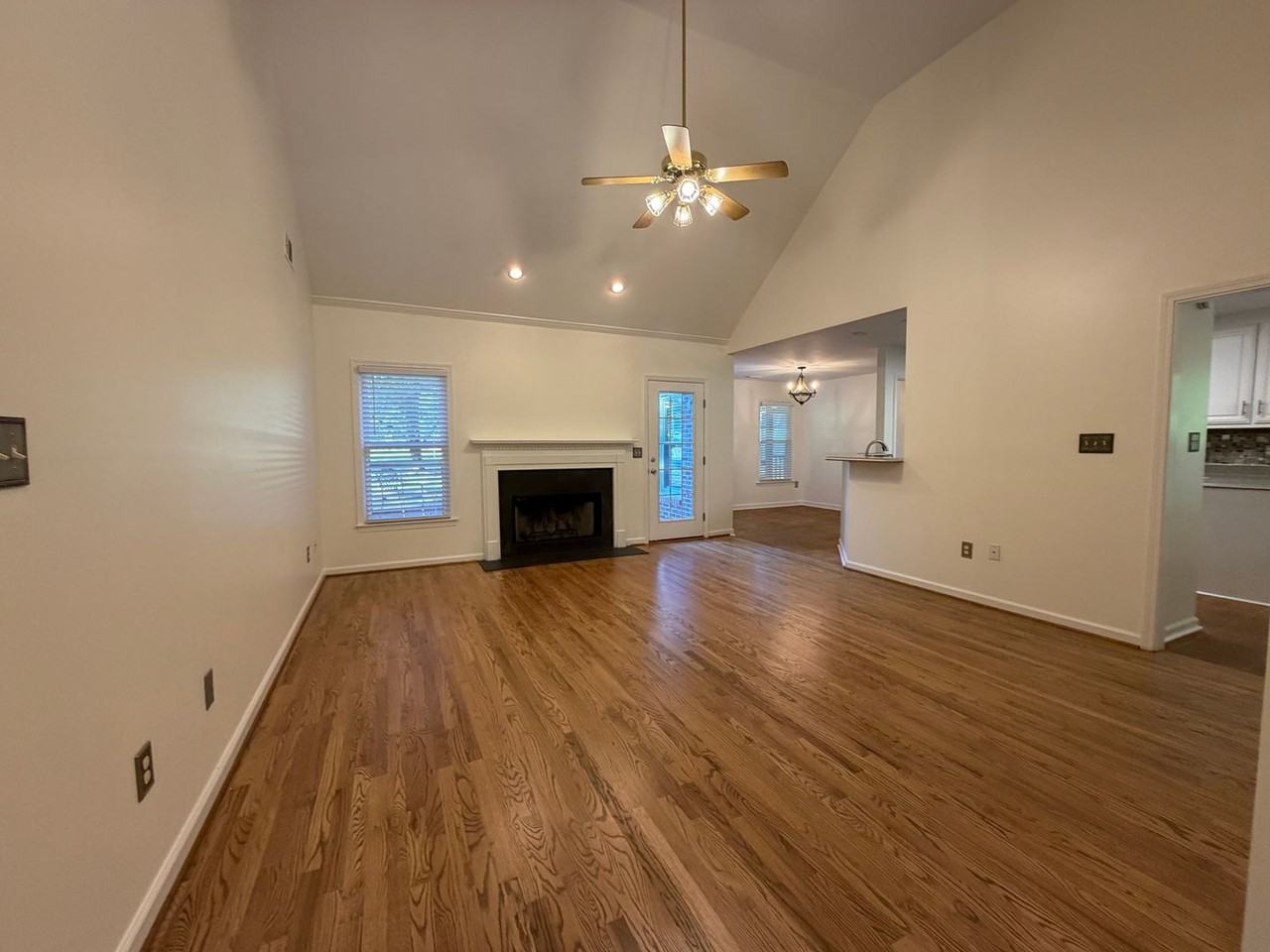 1141 Richwood Trl - Photo 4 of 23