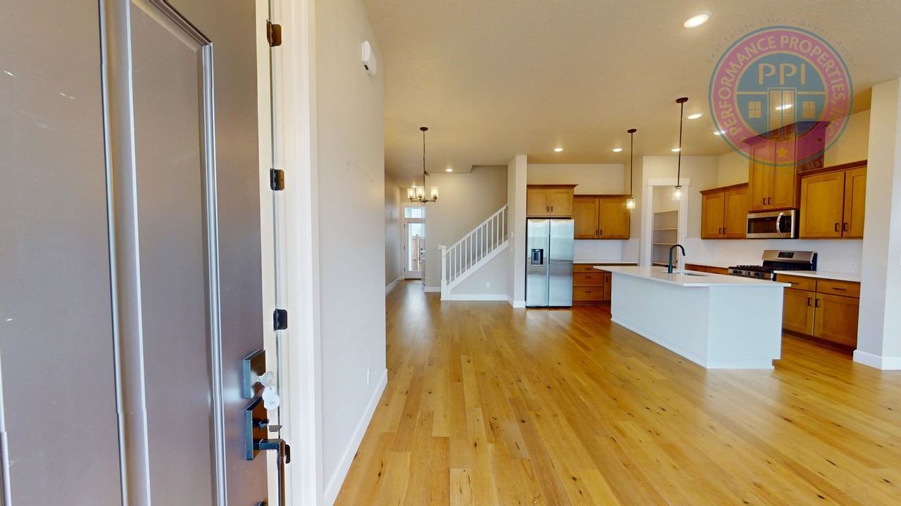 4193 Se 69th Ave - Photo 4 of 39