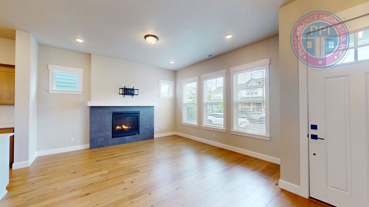 4193 Se 69th Ave - Photo 5 of 39