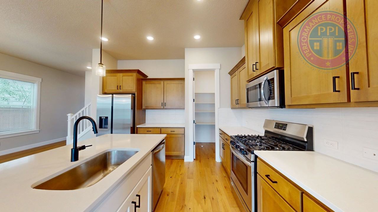 4193 Se 69th Ave - Photo 7 of 39