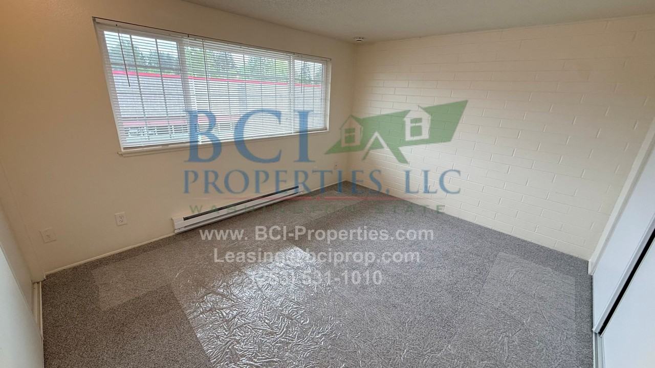 8624 Pacific Ave - Photo 7 of 9