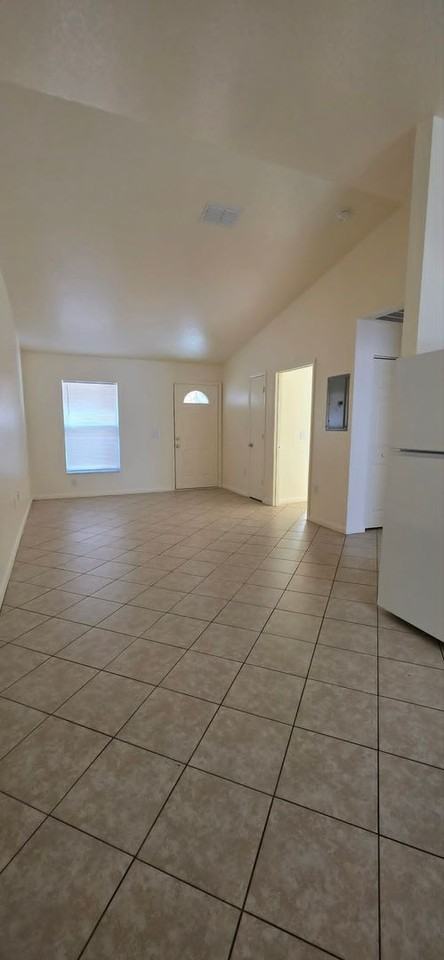 8351 Omaha Cir - Photo 4 of 14