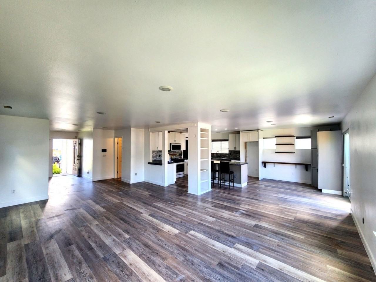 2189 Sw Grebe Way - Photo 5 of 18