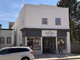 featured image of 1219 Milwaukee Ave #4