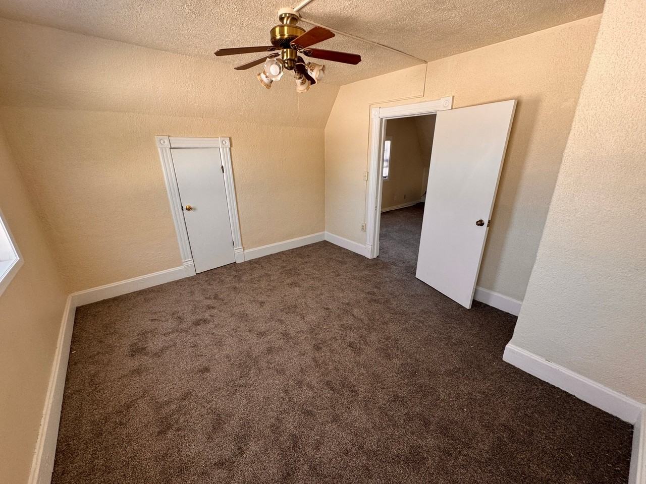 1219 Milwaukee Ave #4 - Photo 6 of 20