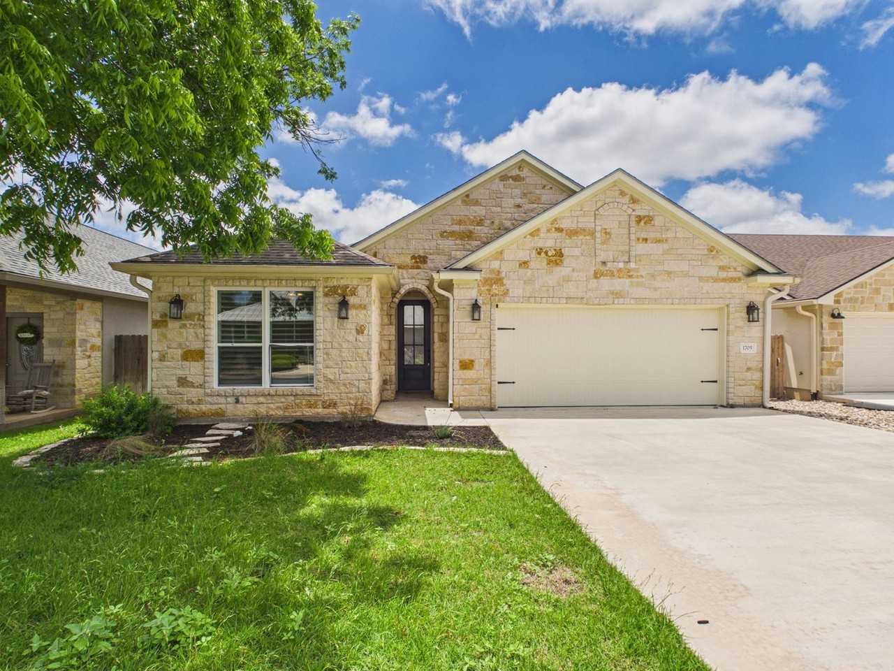 1705 Cherrywood Dr - Photo 2 of 28