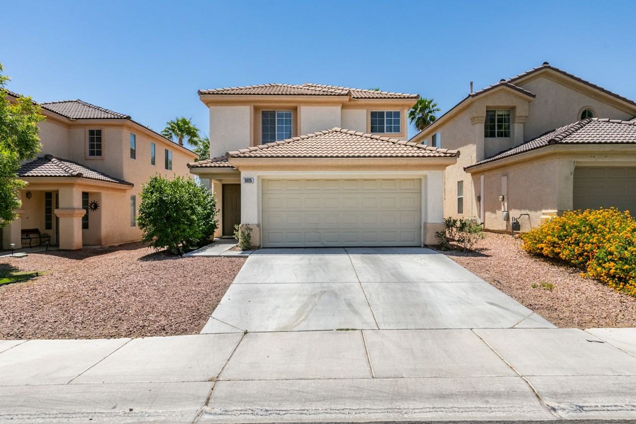 5025 Glittering Star Ct