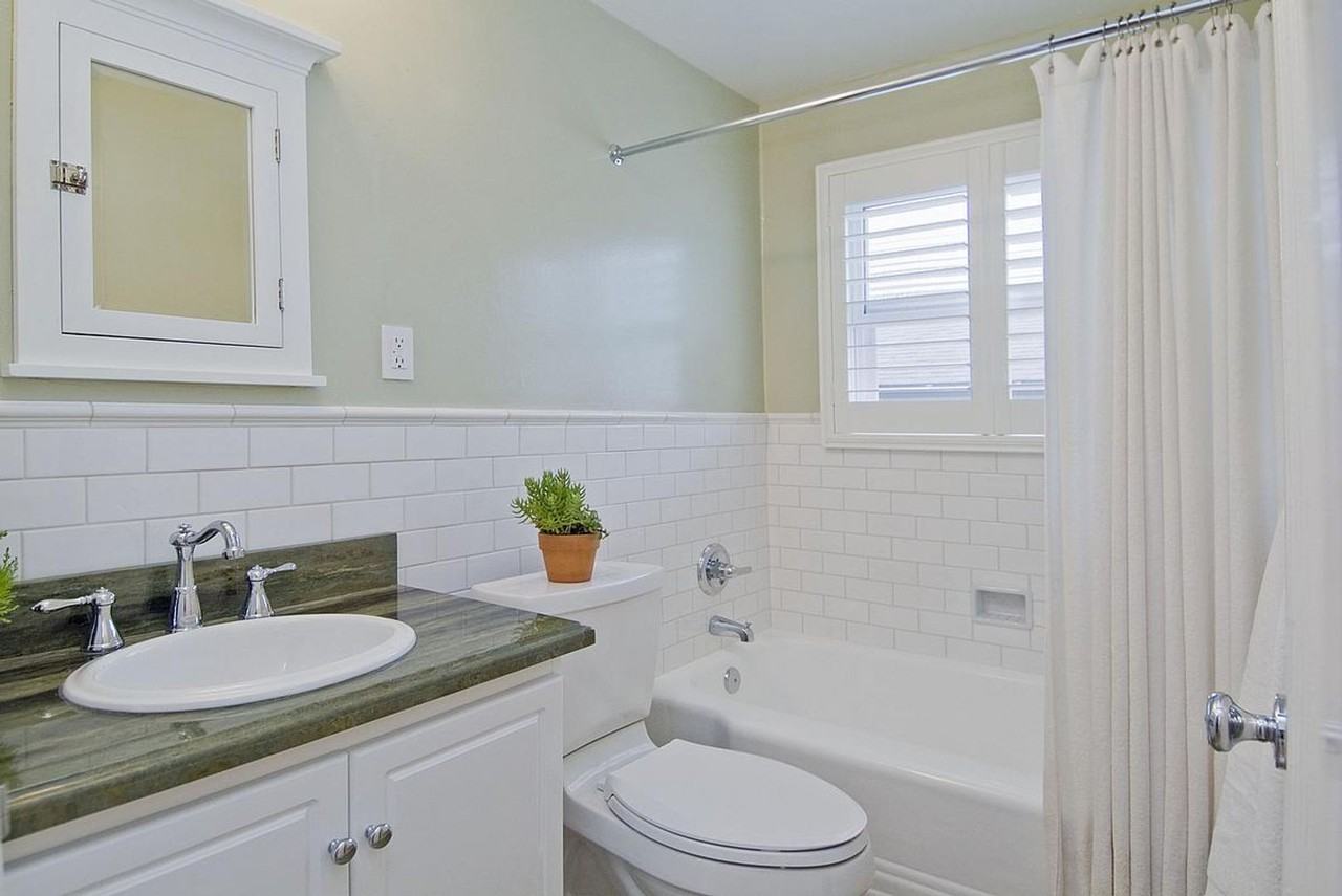 16 W Bellevue Ave - Photo 6 of 13