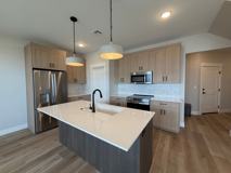577 577 E Hemsworth Ln - Photo 1 of 1