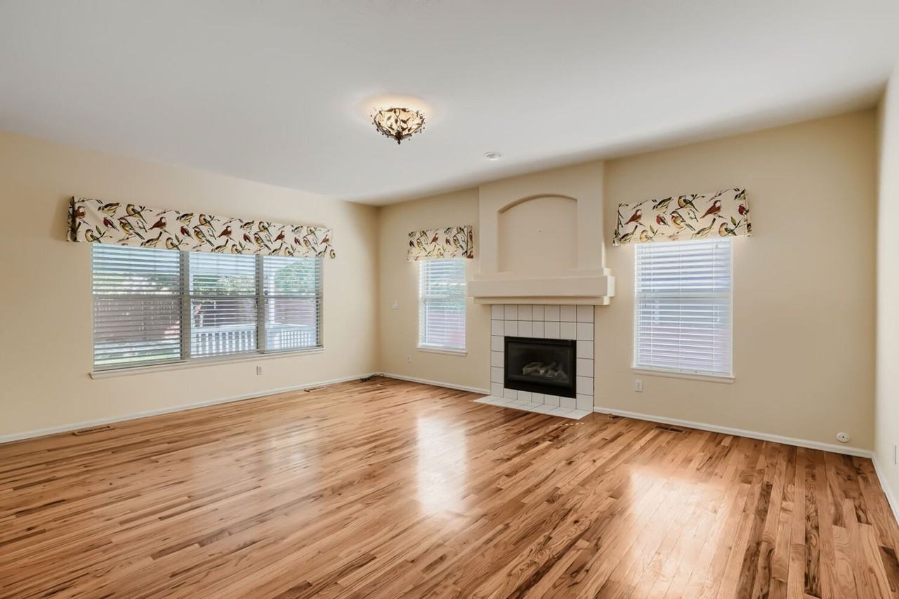 4344 S Jasper St - Photo 2 of 17