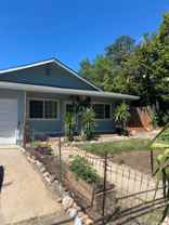 2128 Grand Coulee Blvd - Photo 1 of 1
