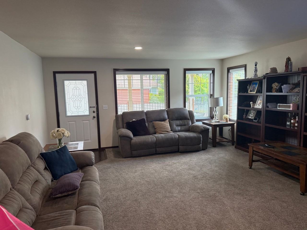 135 Betty Ct - Photo 5 of 15