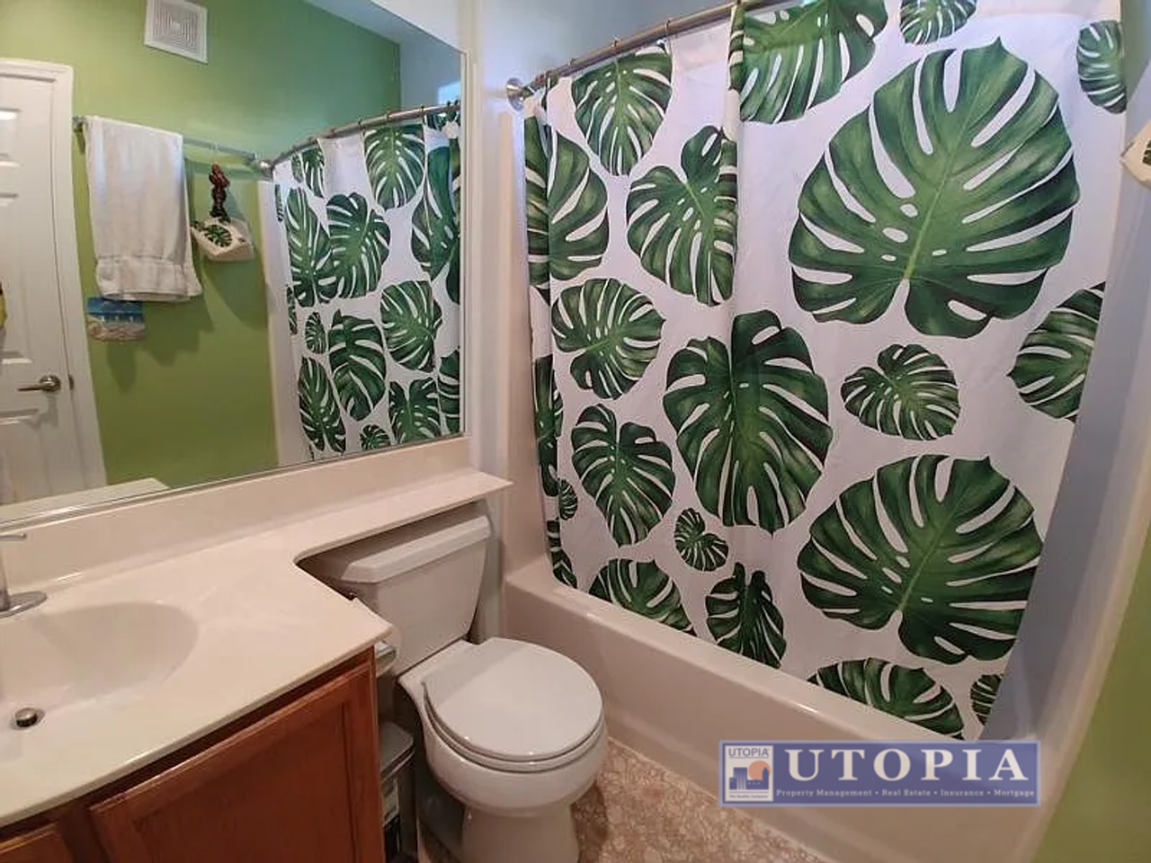 168 Everson Dr - Photo 5 of 10