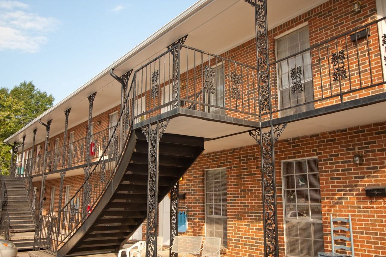 Green Valley Hoover Apartments - Photo 4 of 5