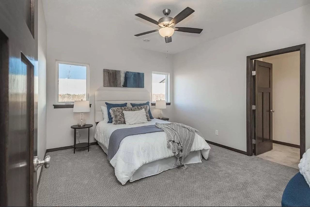 6006 E Copper Pl - Photo 3 of 6