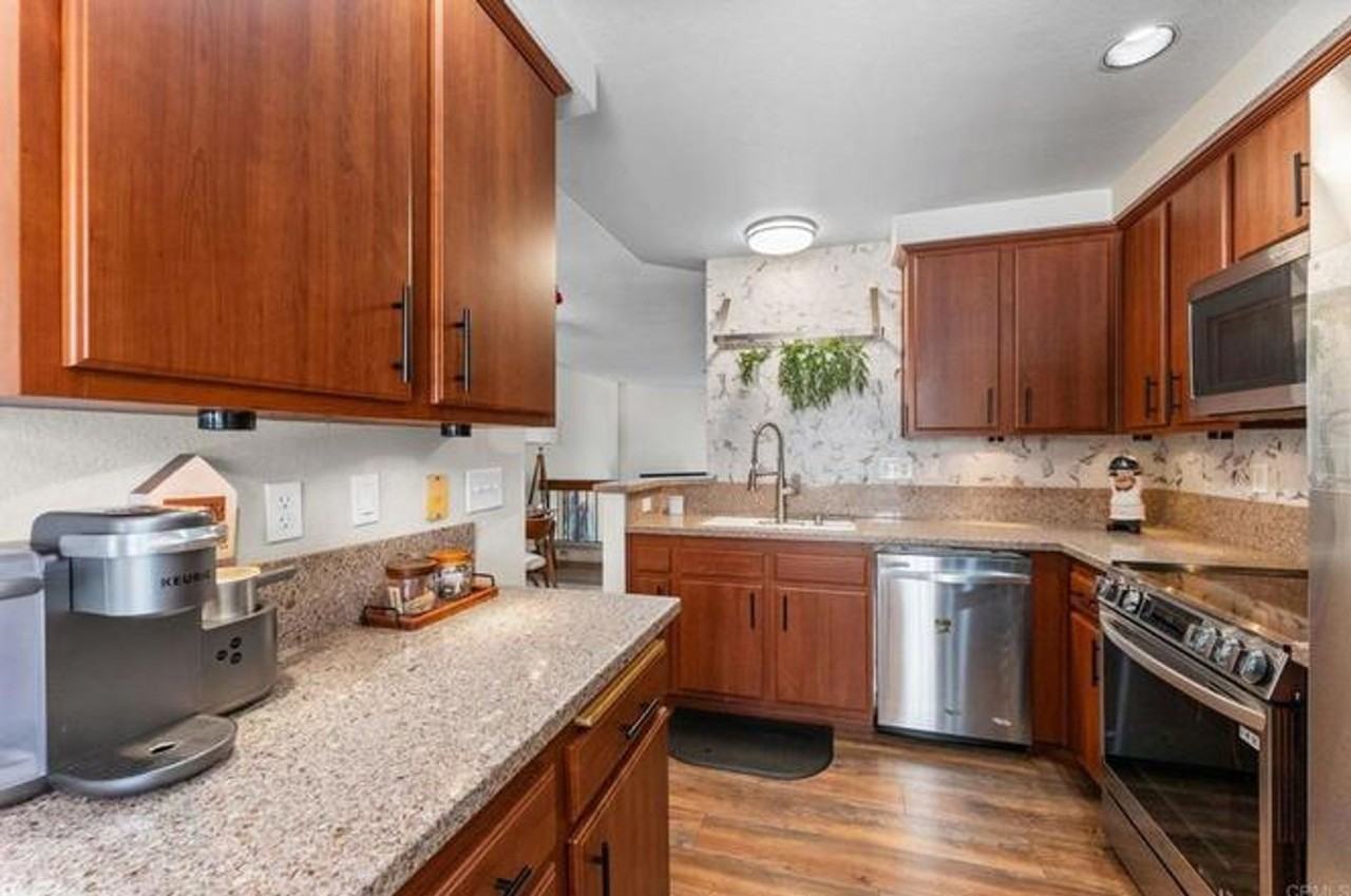 9409 Lake Murray Blvd - Photo 4 of 15