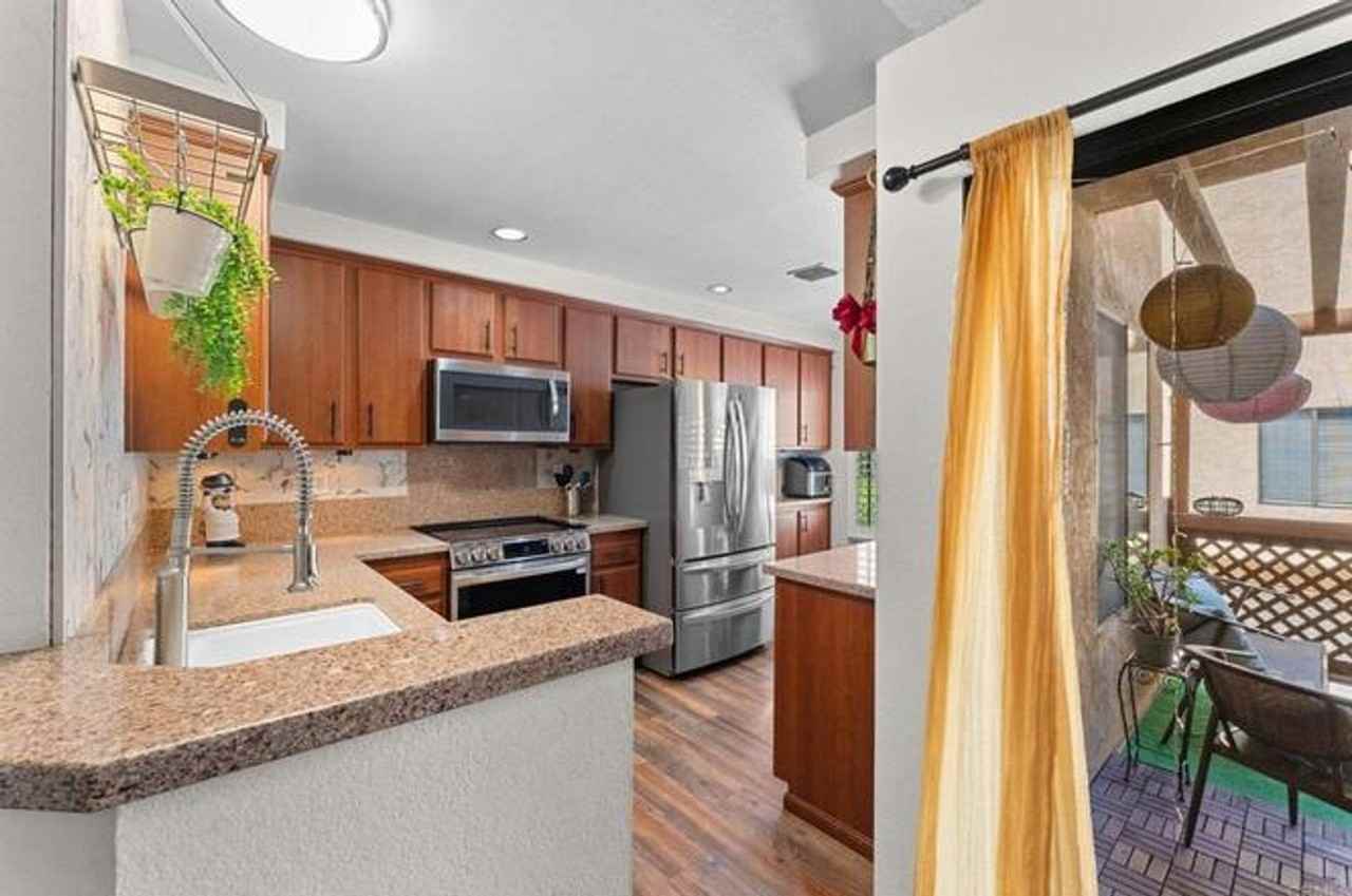 9409 Lake Murray Blvd - Photo 7 of 15