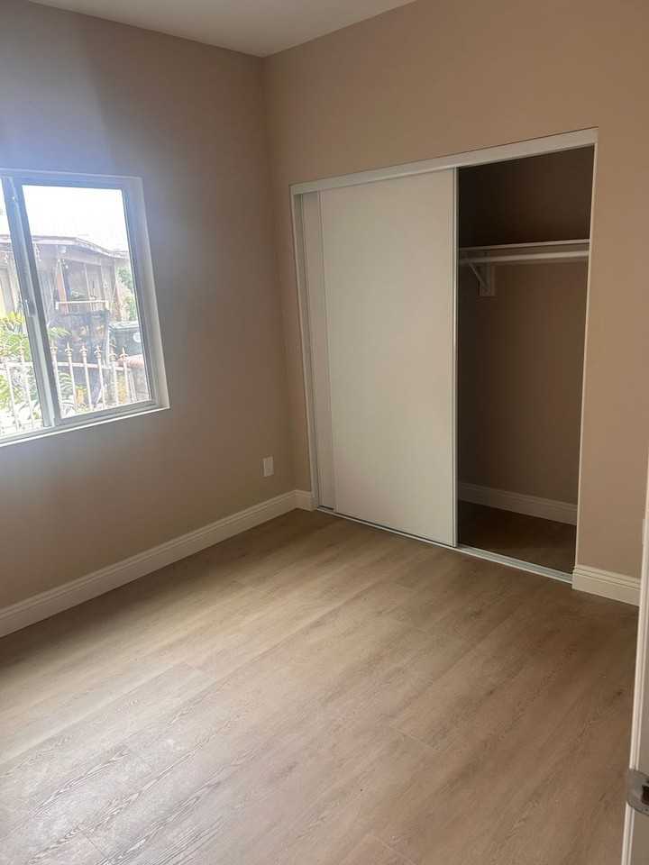 Moscoy Units - Photo 5 of 15