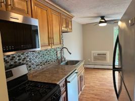 featured image of 6000 Nob Hill Dr