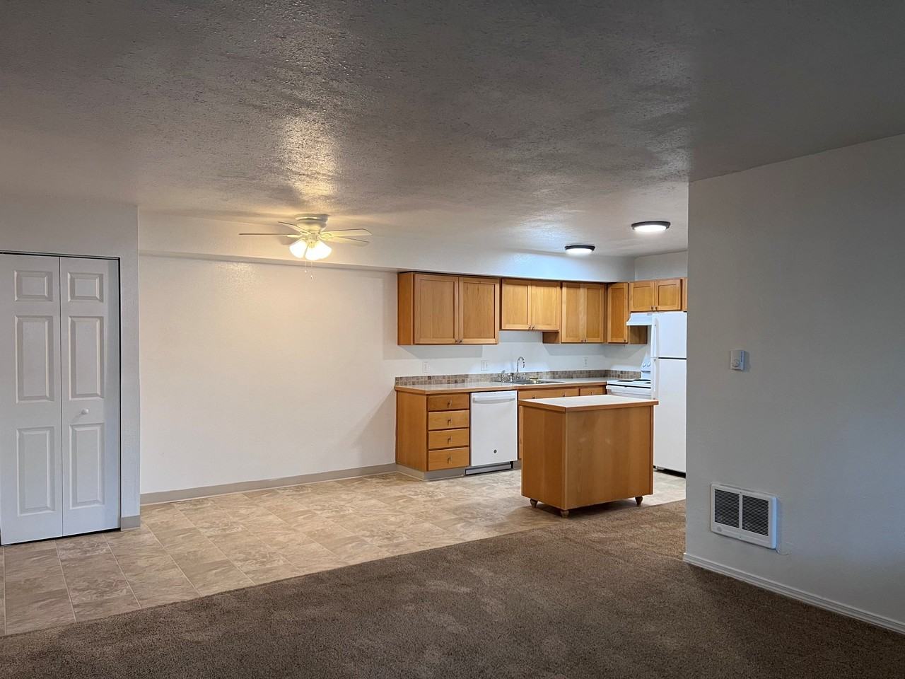 17250 Sw Heritage Ct #49 - Photo 4 of 17