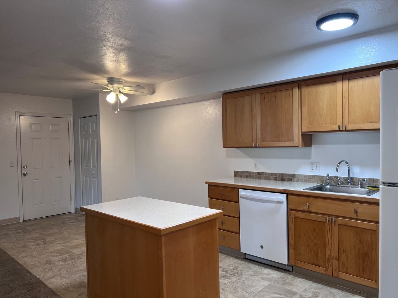17250 Sw Heritage Ct #49 - Photo 6 of 17