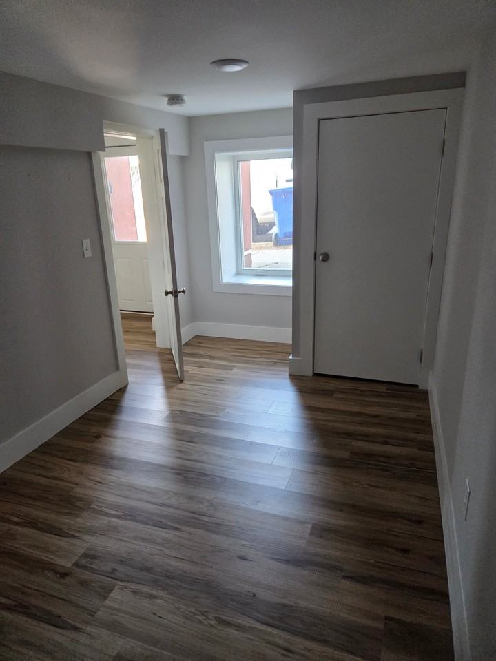 39 North St #A - Photo 2 of 6