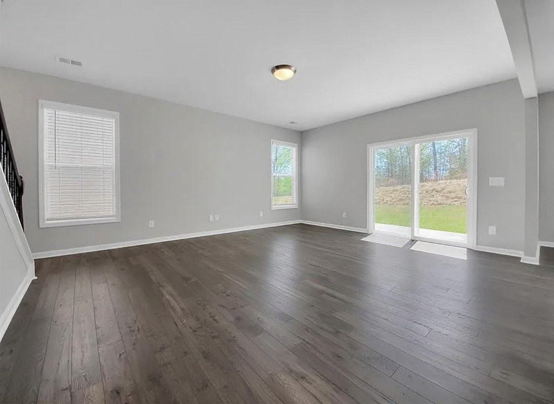 511 Baycraft Ln - Photo 7 of 8