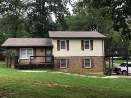 featured image of 693 Lakeshore Pkwy