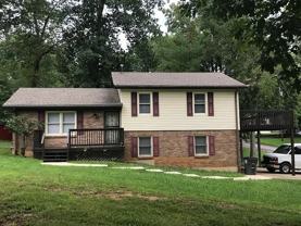 693 Lakeshore Pkwy - Photo 1 of 1
