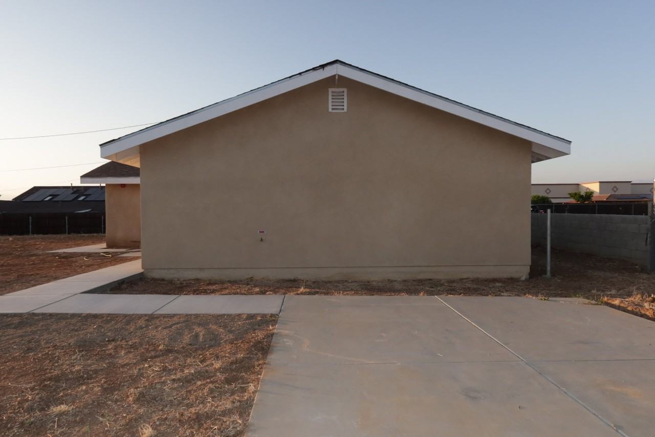 22144 1/2 De Berry St - Photo 2 of 17
